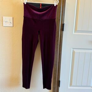 SPANX Women’s 1X Deep Purple Velvet Leggings Burgundy Skinny Leg Stretch Pull On